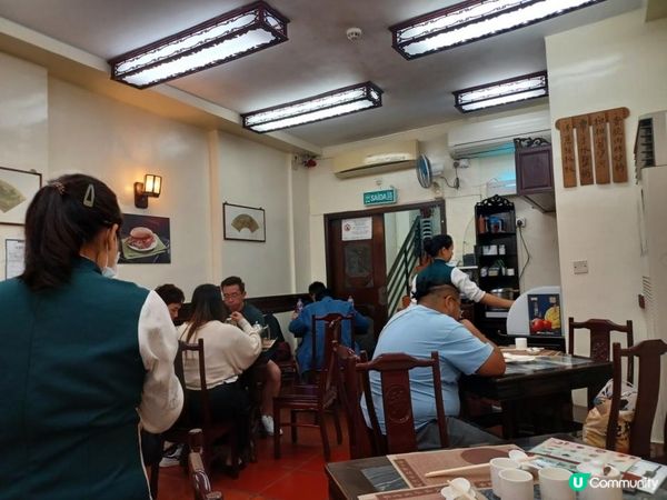 澳門噴水池內的黃枝記