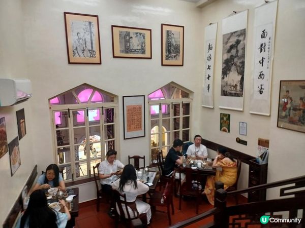 澳門噴水池內的黃枝記