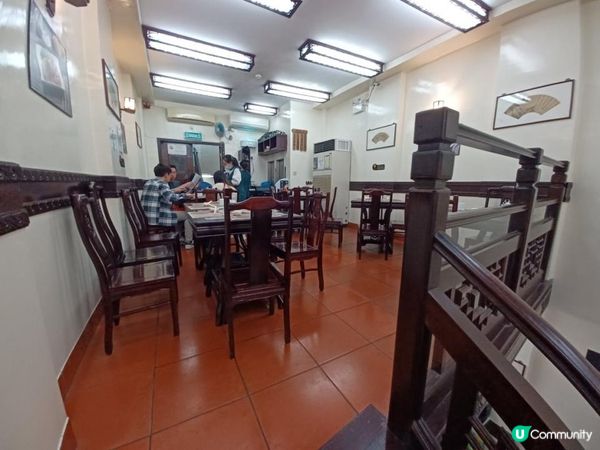 澳門噴水池內的黃枝記