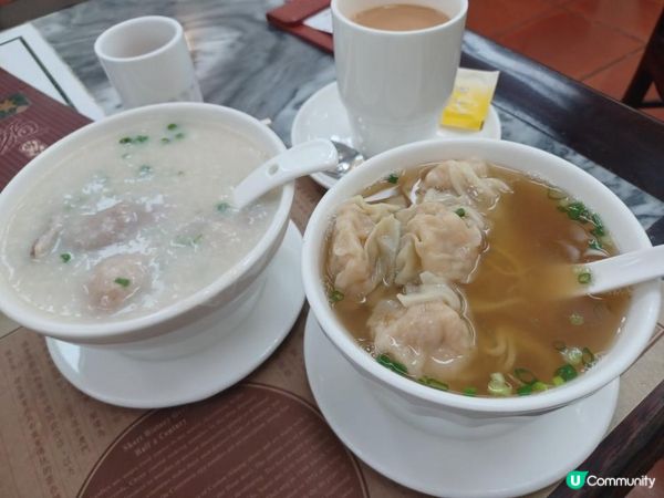 澳門噴水池內的黃枝記