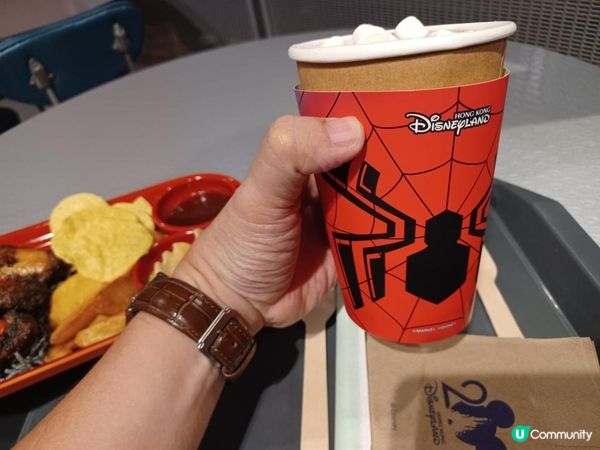 🚀 火箭餐廳萬聖節小食拼盤加閃泡蛛影特飲