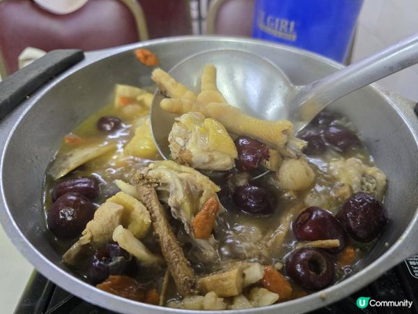 【快閃梅窩】銀礦灣渡假酒店周邊美食＋5大景點一日遊🚶‍♀️梅窩居民認證$218神級醉雞煲＋銀礦瀑布銀礦洞探秘🏞️ momojoejoe躺平在梅窩🏖️