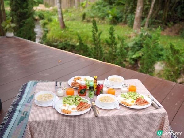 泰國清邁的特色玻璃屋華麗露營住宿+網美打卡藍莓雪糕橘子咖啡店