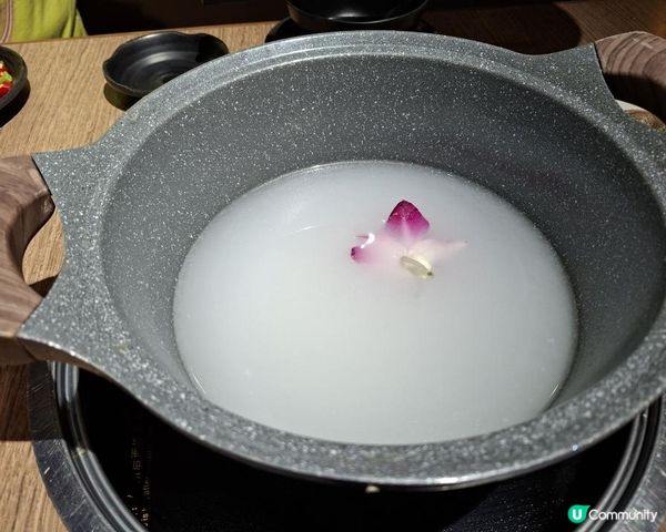 香港食好嘢😋🍽【鍋心粥底海鮮火鍋•佐敦店】