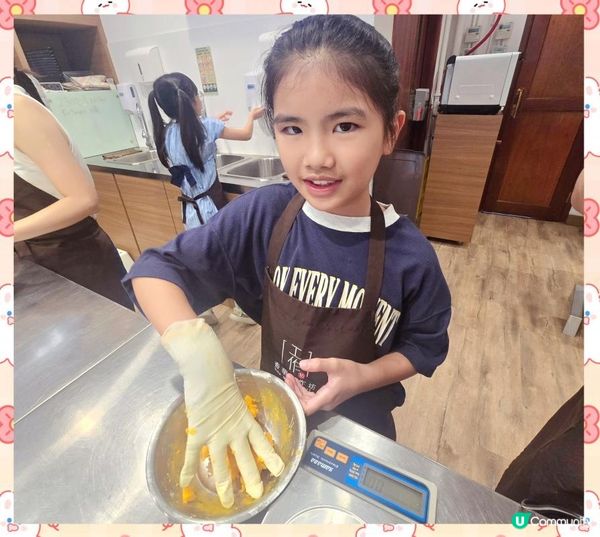 奇華熊貓蛋黃奶皇 及 黑芝麻奶皇月餅 工作坊