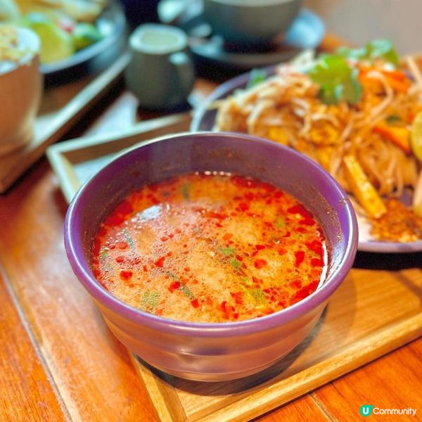 尖沙咀海港城海景泰菜館｜Nara Thai Cuisine