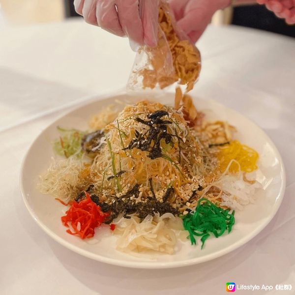 【新年美食】團年開年飯推介！特色中菜盤點！超科技AR餐牌 / 秘製盆菜 / 麻辣鮮香川菜 / 新春鴻運套餐