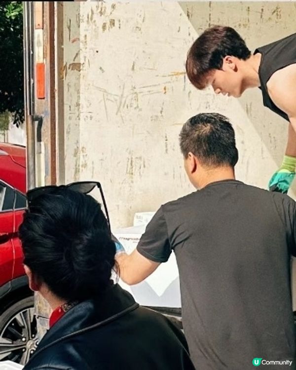 深圳海鮮寶藏 🦀️ 地鐵口旁，帝王蟹自由！