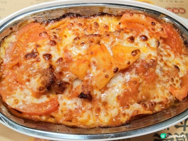 焗芝士蕃茄菠蘿豬扒飯·豬扒肉嫩多汁·醬汁味道濃郁好吃