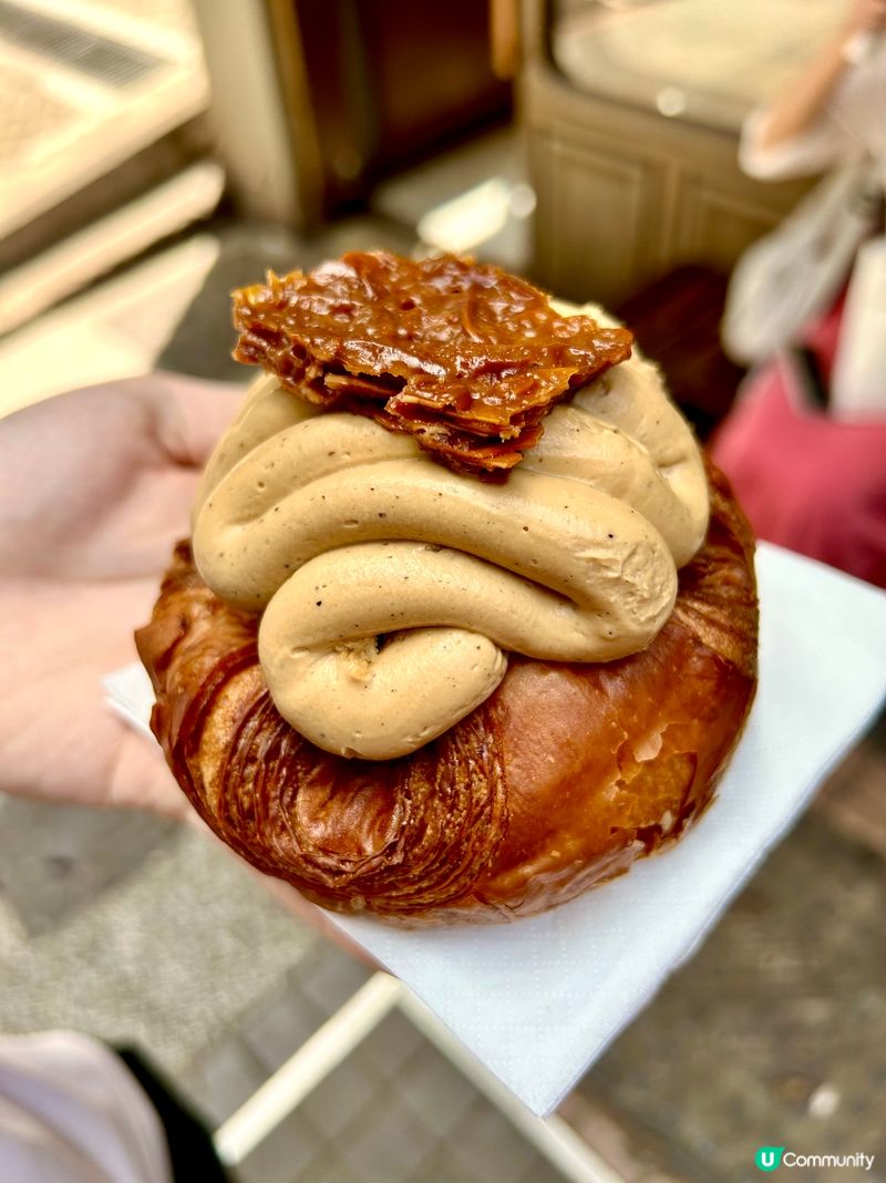 中環必食🥐 ？ 開心果酥賣晒？！😭