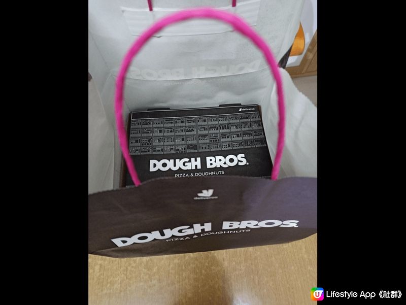 Free Doughnut, 登記做Dough Bros 會...