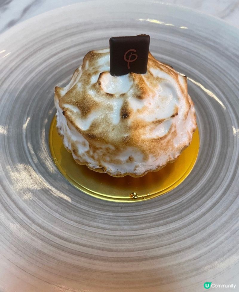 Lemon meringue tart