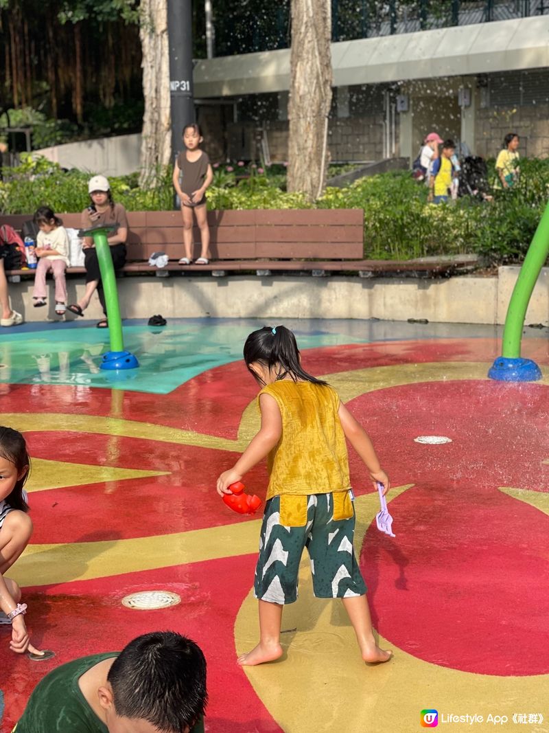 小朋友夏天都岩玩嘅室外公園