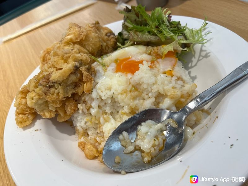 是日午餐 炸軟殼蟹溫泉蛋飯